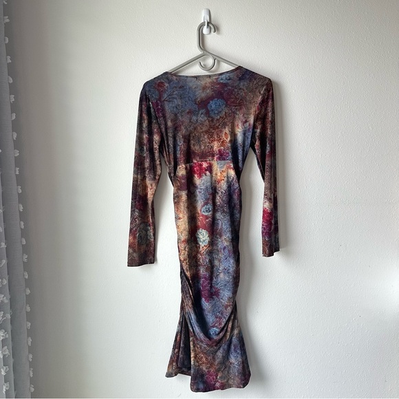 Venus // Gorgeous stretchy midi dress multi color mermaid fit Size M - Picture 2 of 7